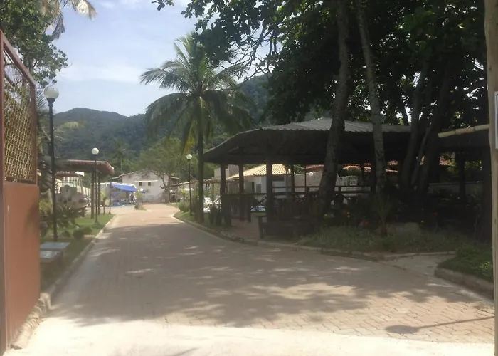 Village Com 4 Aptos Pe Na Areia E Piscina