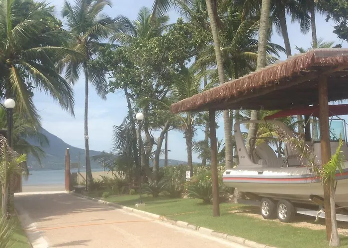 Village Com 4 Aptos Pe Na Areia E Piscina